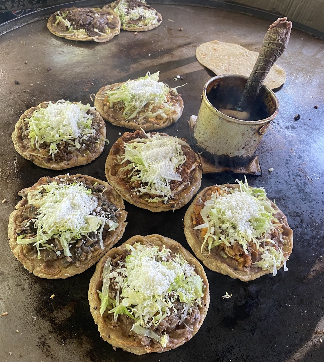 Quesadillas 'Don Ches'.