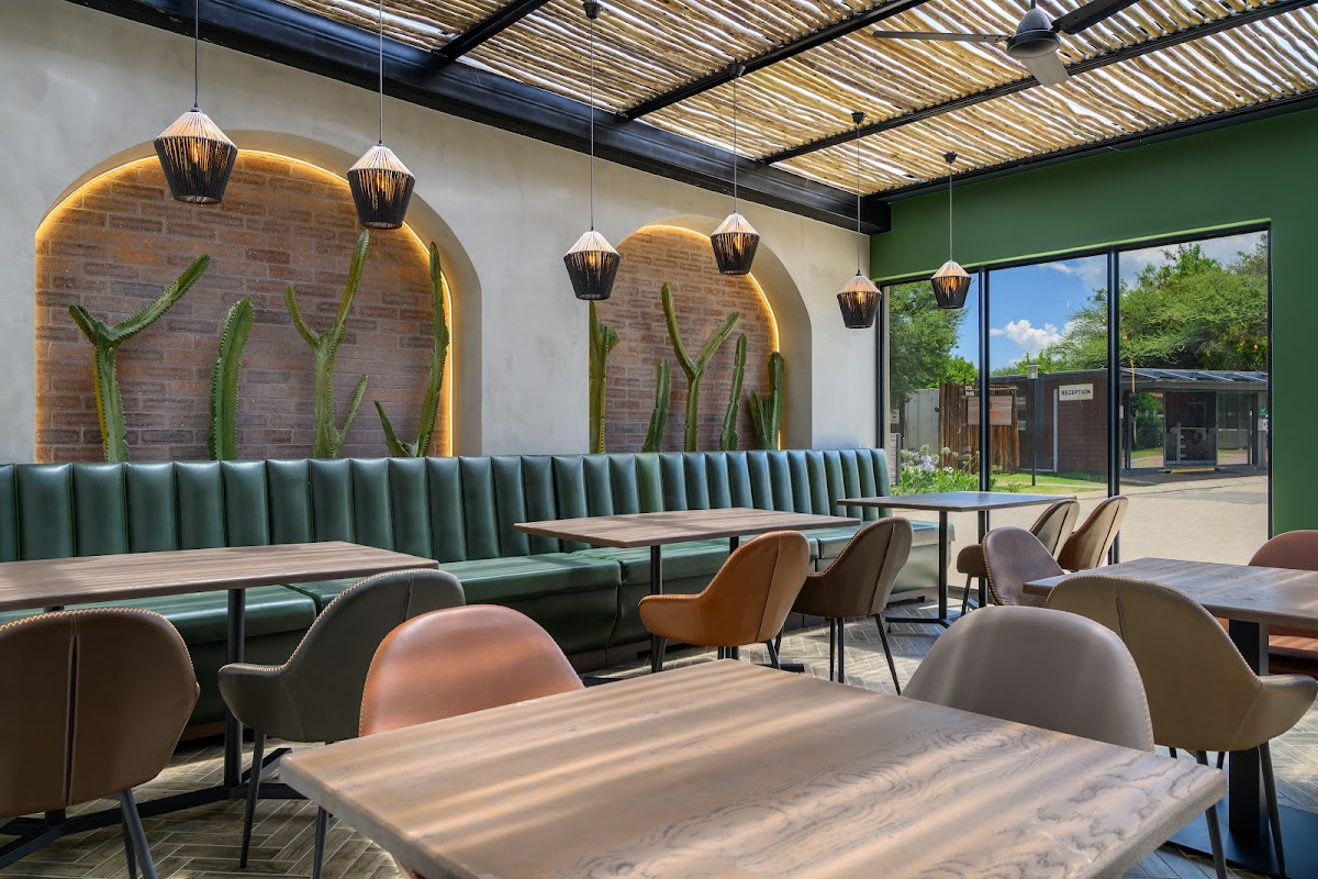 Acacia Terrace Café