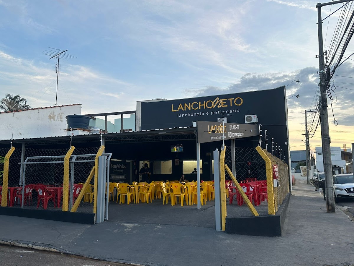 Lanchoneto Lanchonete e Petiscaria