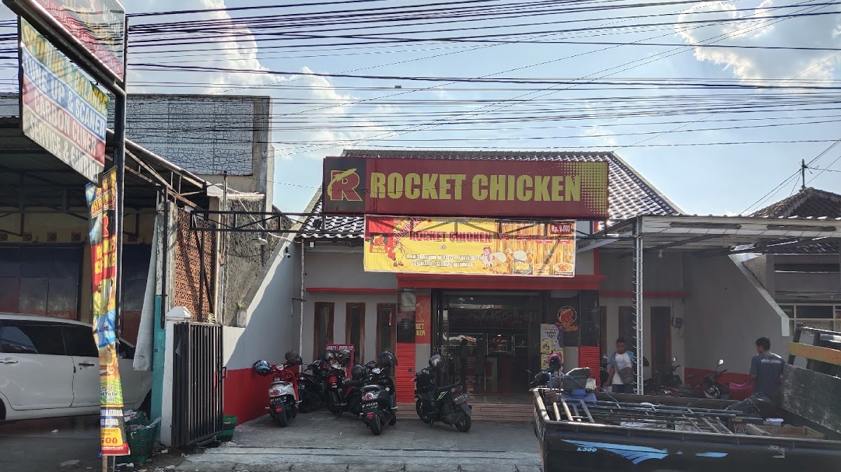 Rocket Chicken Kartasura 3 Ngabeyan