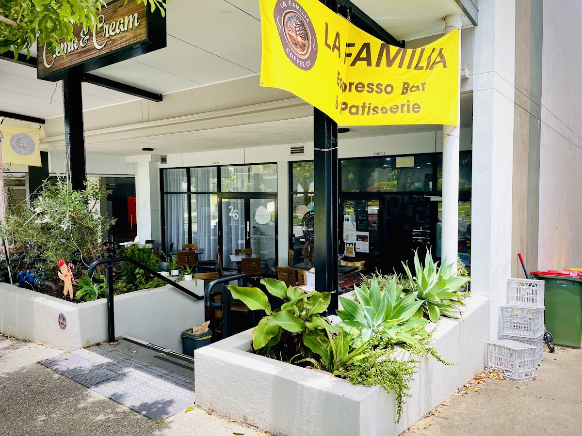 La Familia Espresso Bar