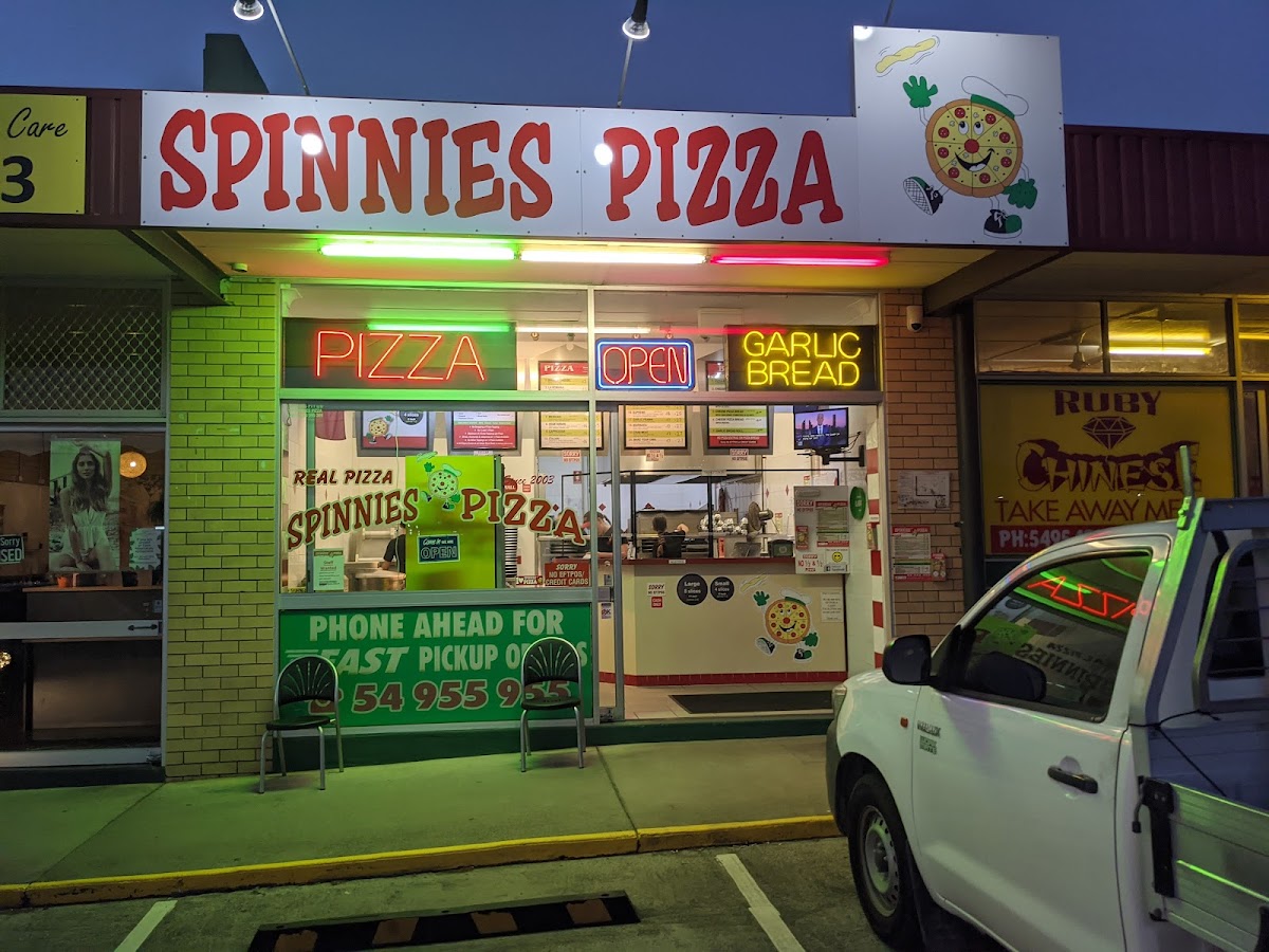 Spinnies Pizza