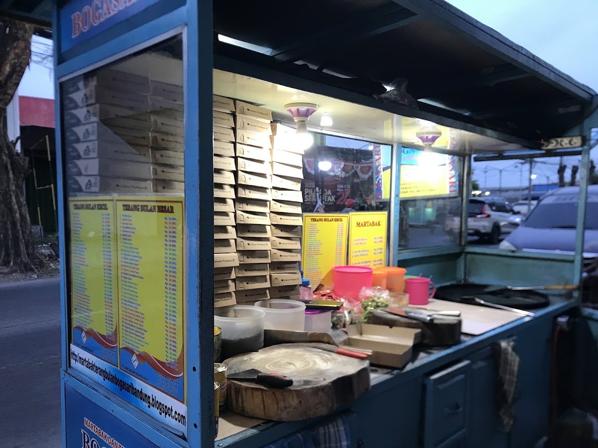 Martabak Terang Bulan BOGASARI Bandung Cabang Benowo