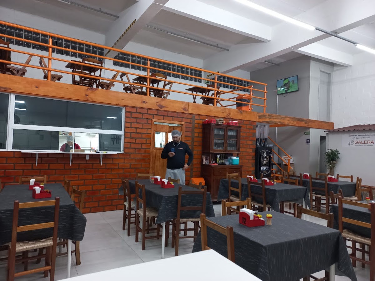 Galera restaurante e lancheria