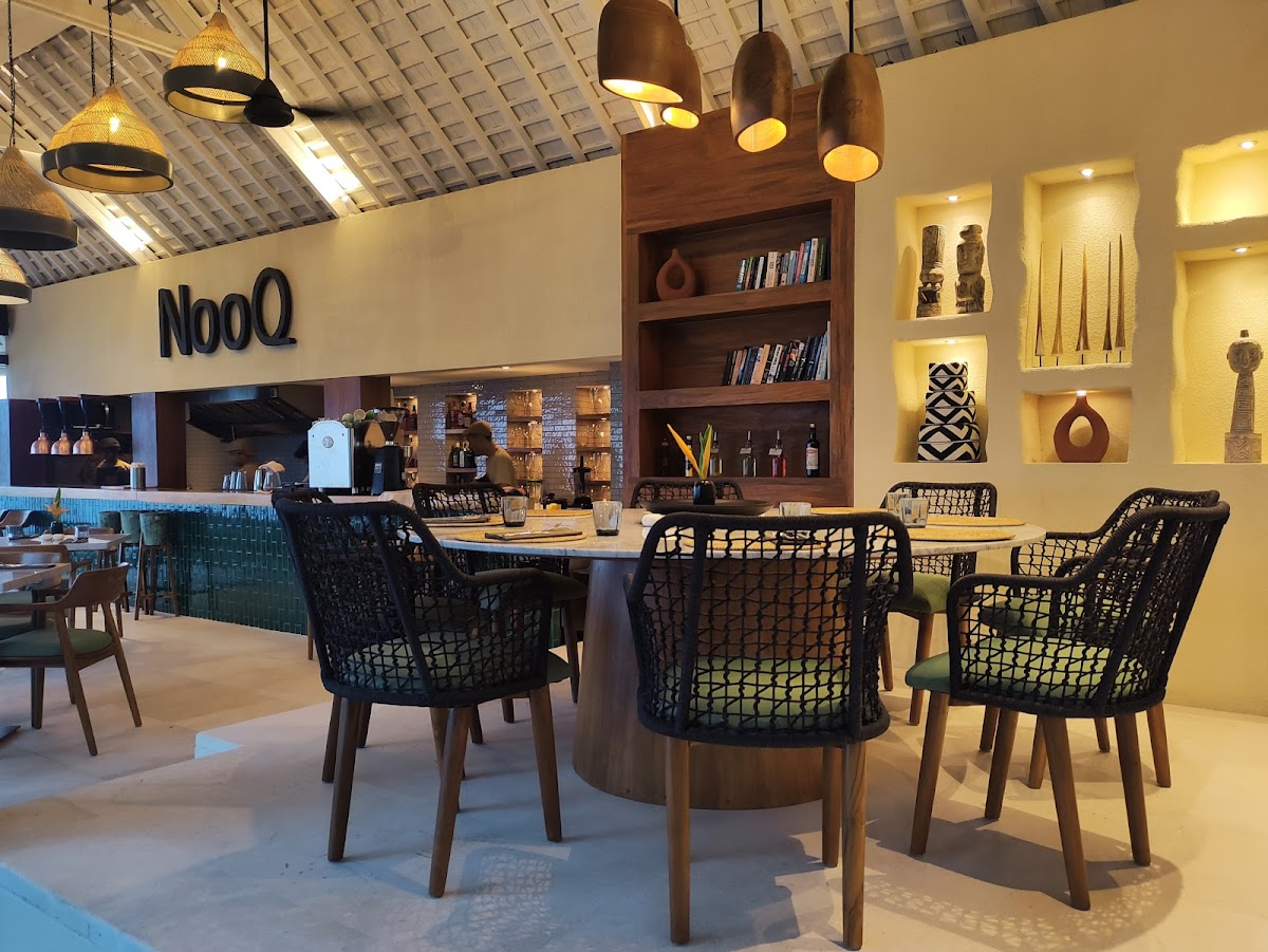 Nooq Trattoria & Sunset Bar