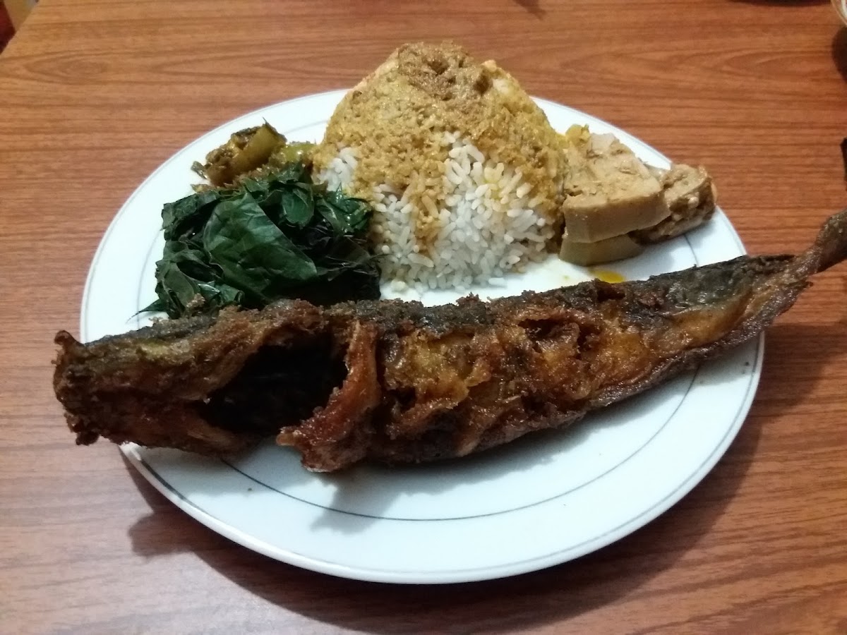 RM. Rizki Mananti Masakan Padang
