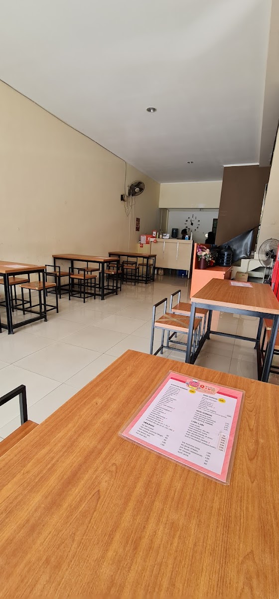 Kantin Qiu • Mekar Wangi