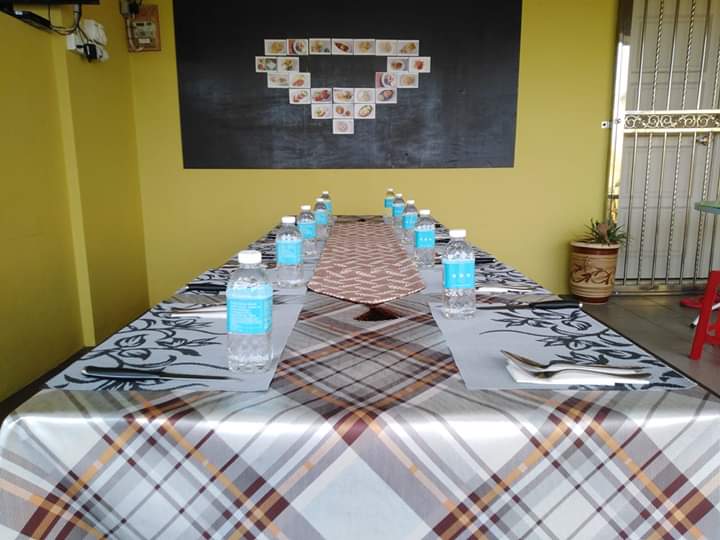 RAJA NASI AYAM TEMPAYAN