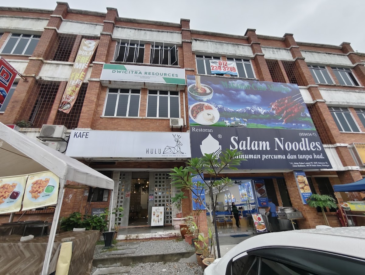 HULU Cafe Alam Budiman