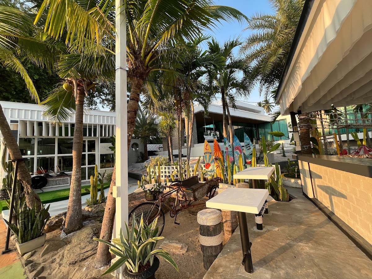 Waterfront Cafe & Restaurant