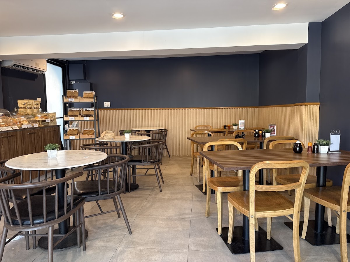 Jipan Japanese Bakery And Coffee Shop - Head Office