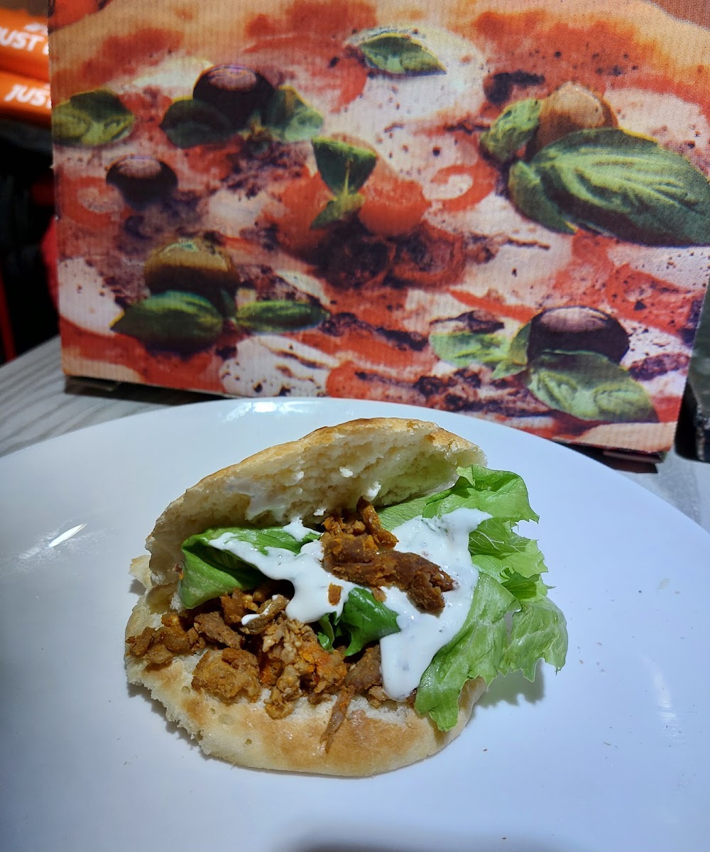 Il Cantuccio PIZZERIA E CUCINA GRECA