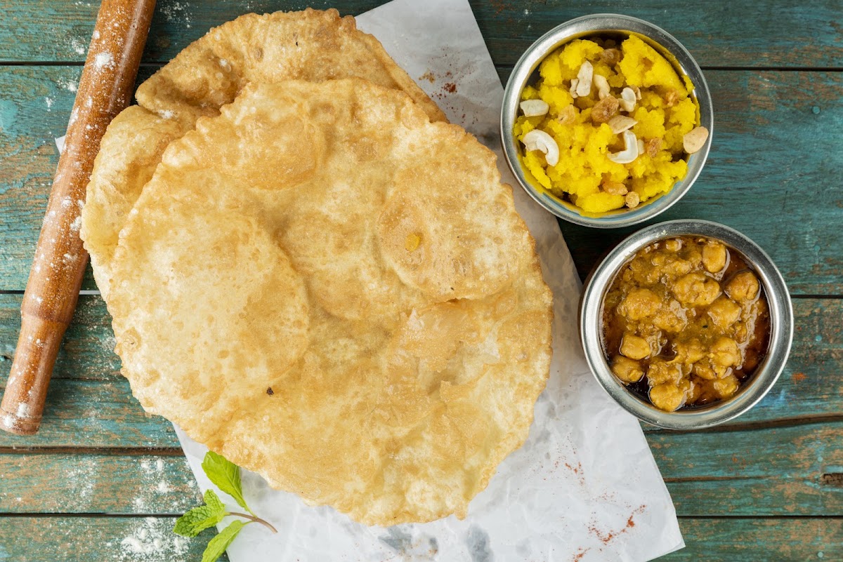 Khaana Badosh Restaurant