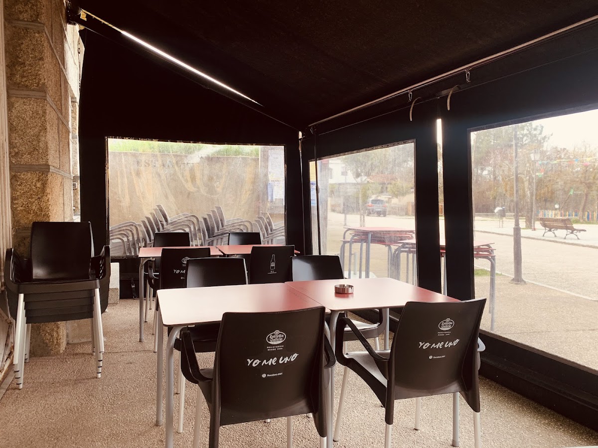 Café Bar A Tenencia