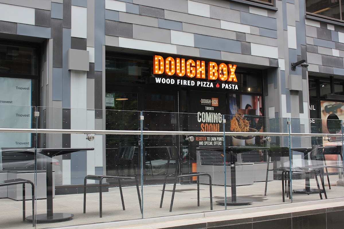 DoughBox Wood Fired Pizza & Pasta - Toronto (University)