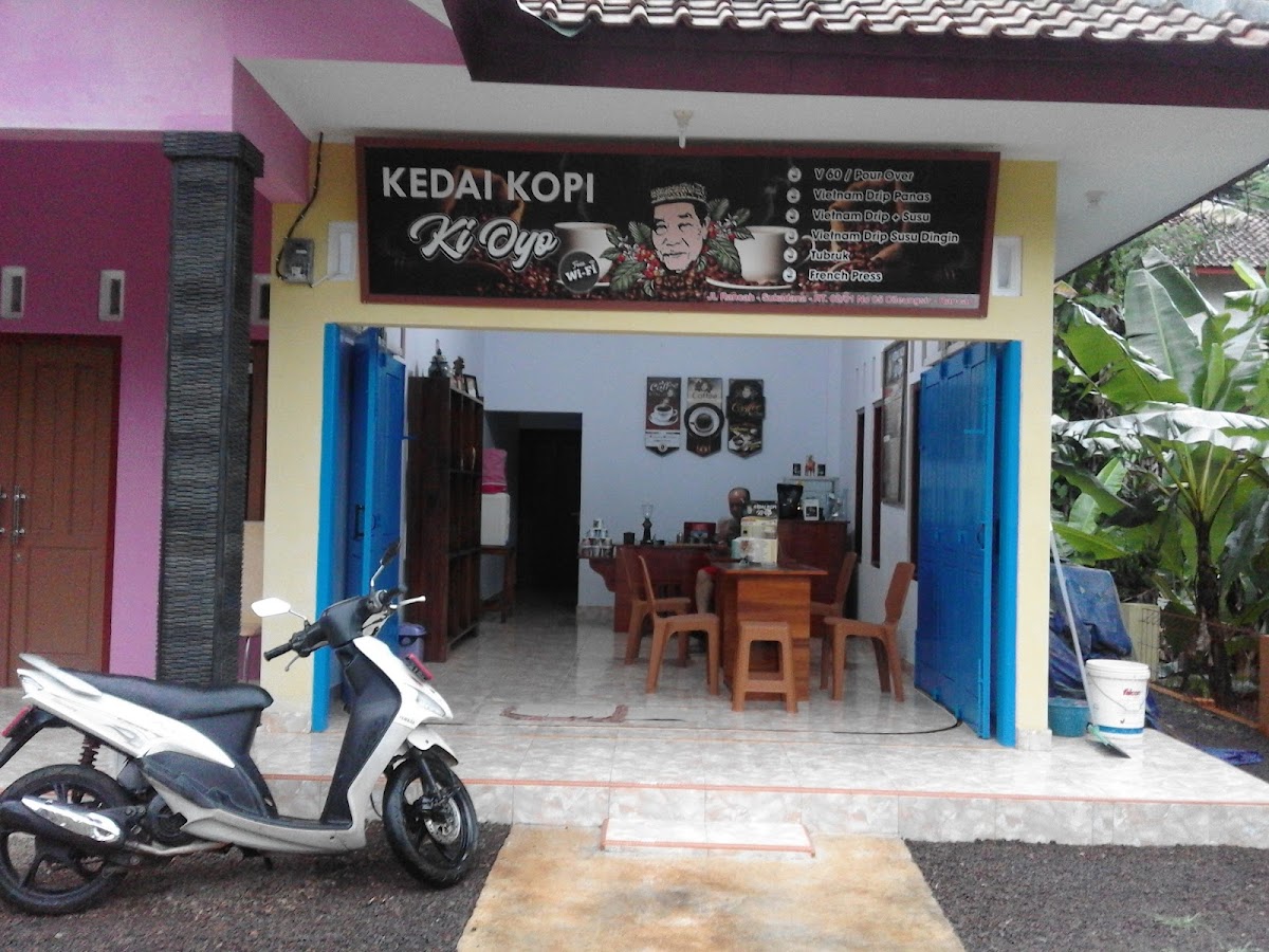 KEDAI KOPI KI OYO