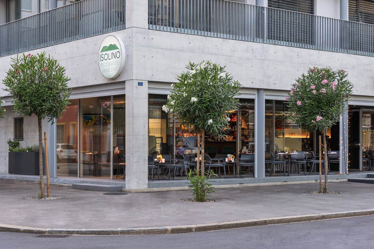 Isolino Ristorante Wine Bar