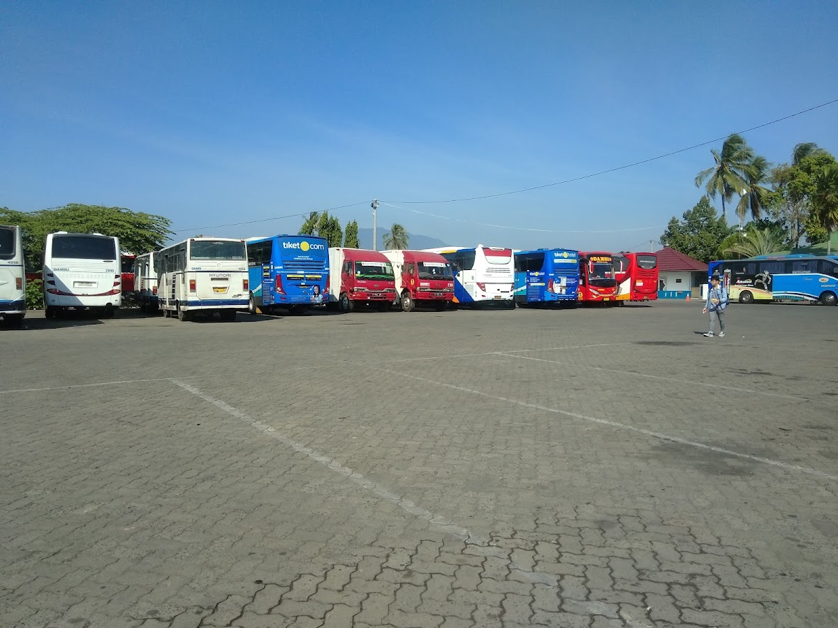 Bubur Ayam Bandung pool Damri Rajabasa