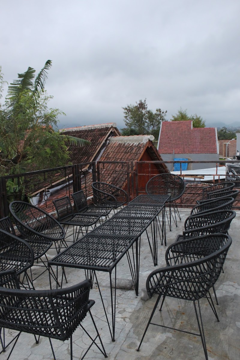 Warung Madhang Godhong Gedhang