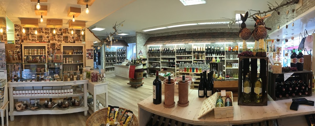 Feinkost Fussangel mit Sarah’s Café