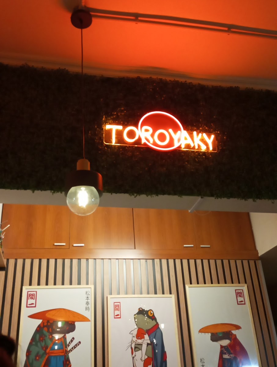 toroyaky sushi delivery