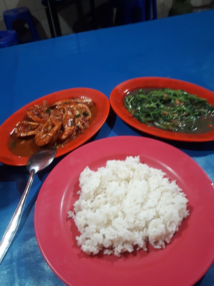 Seafood 68 Cempaka Putih Galur