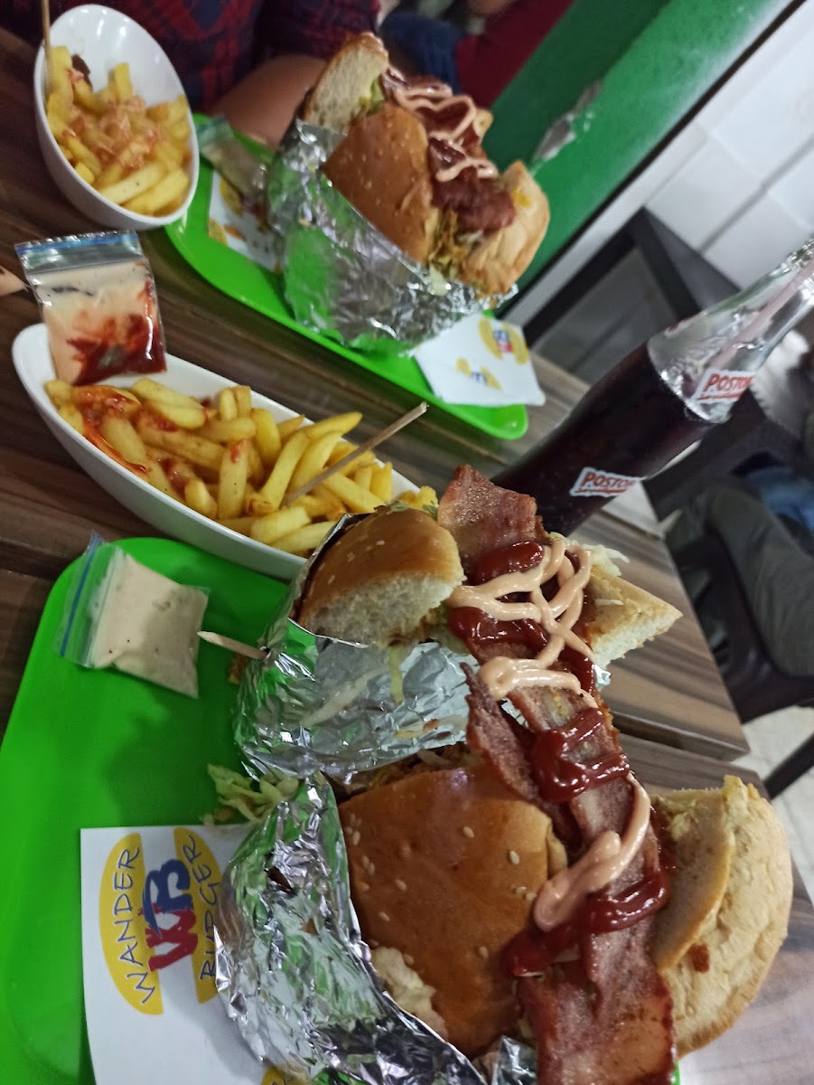 WANDER BURGER