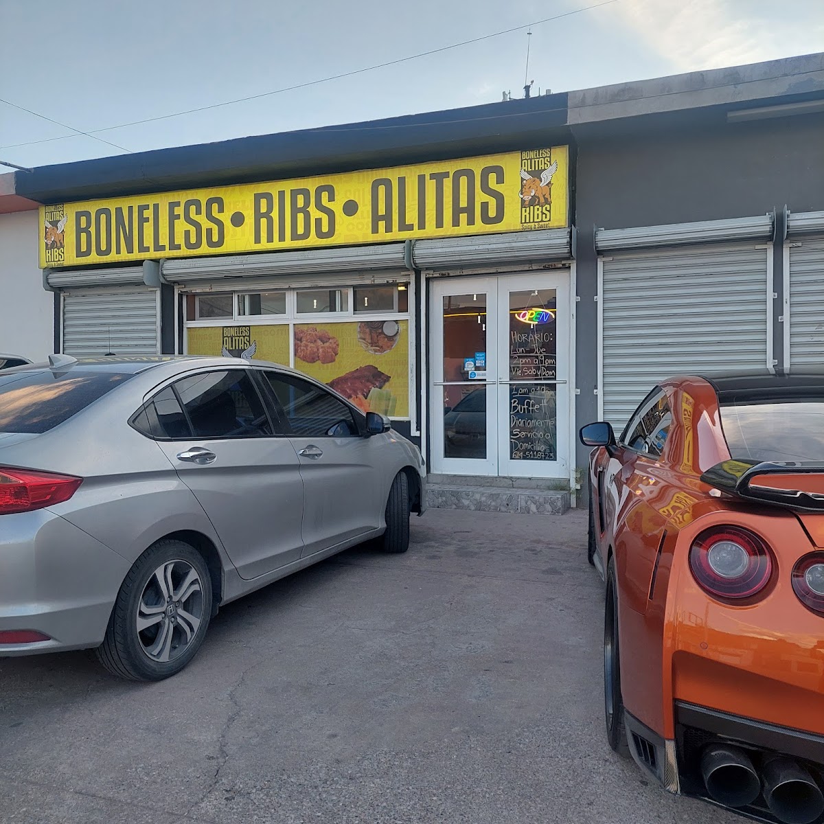 Spicy & Sweet Boneless