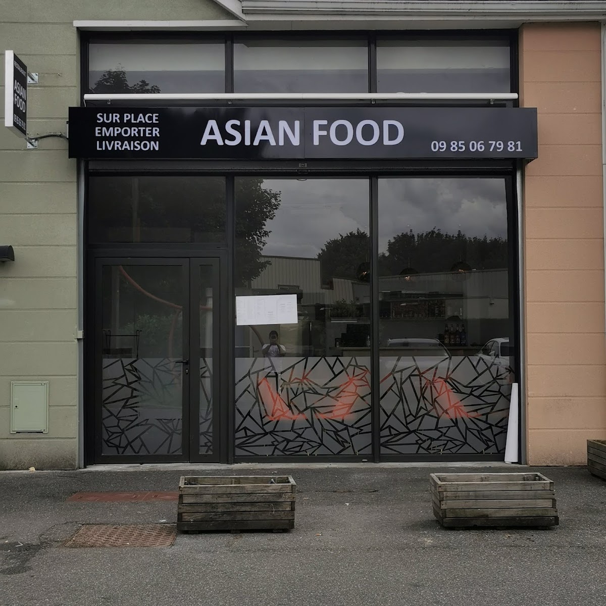 ASIAN FOOD SAINT PIERRE