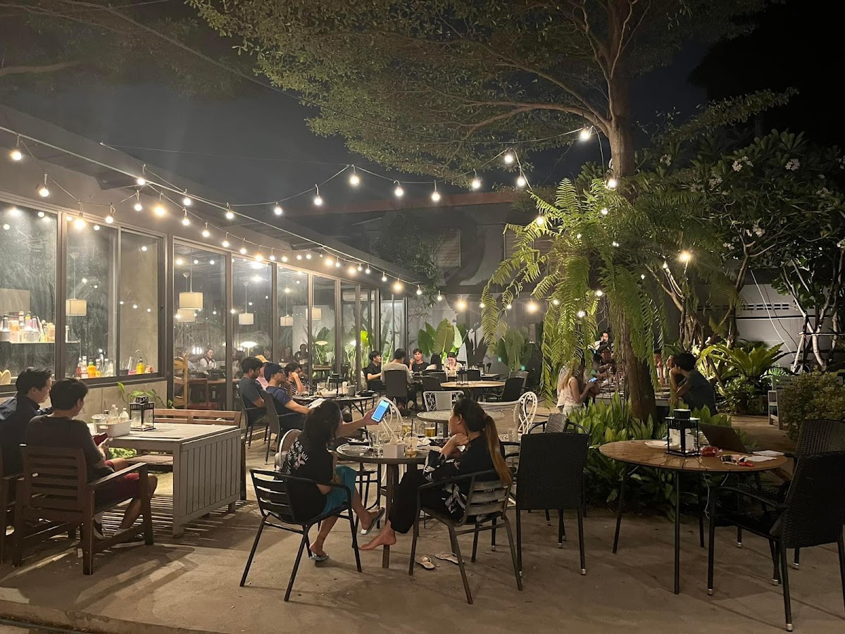 Behind Bars Coffee & Beer