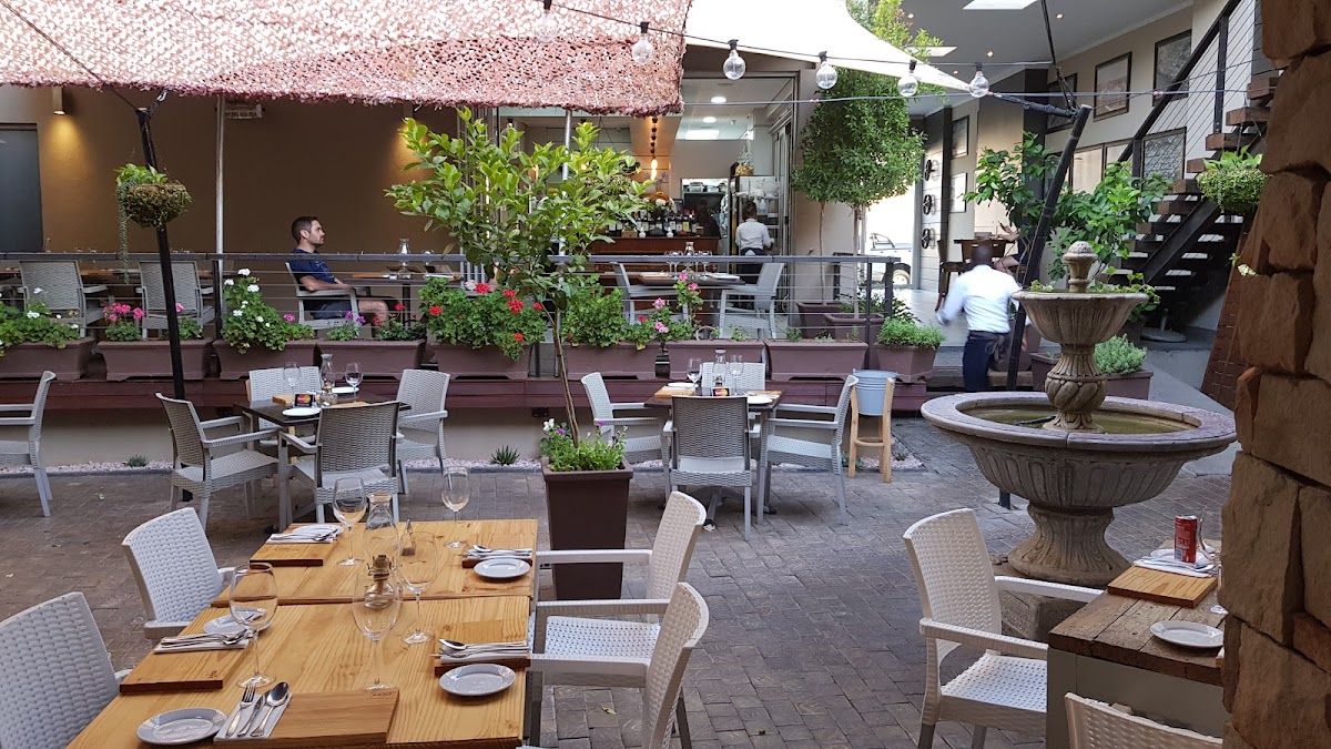 Café Zest Fine Dine