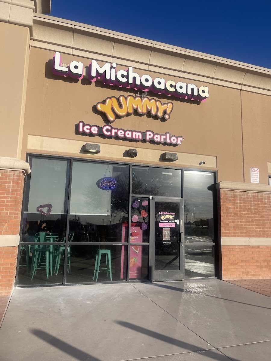 La Michoacana YUMMY!