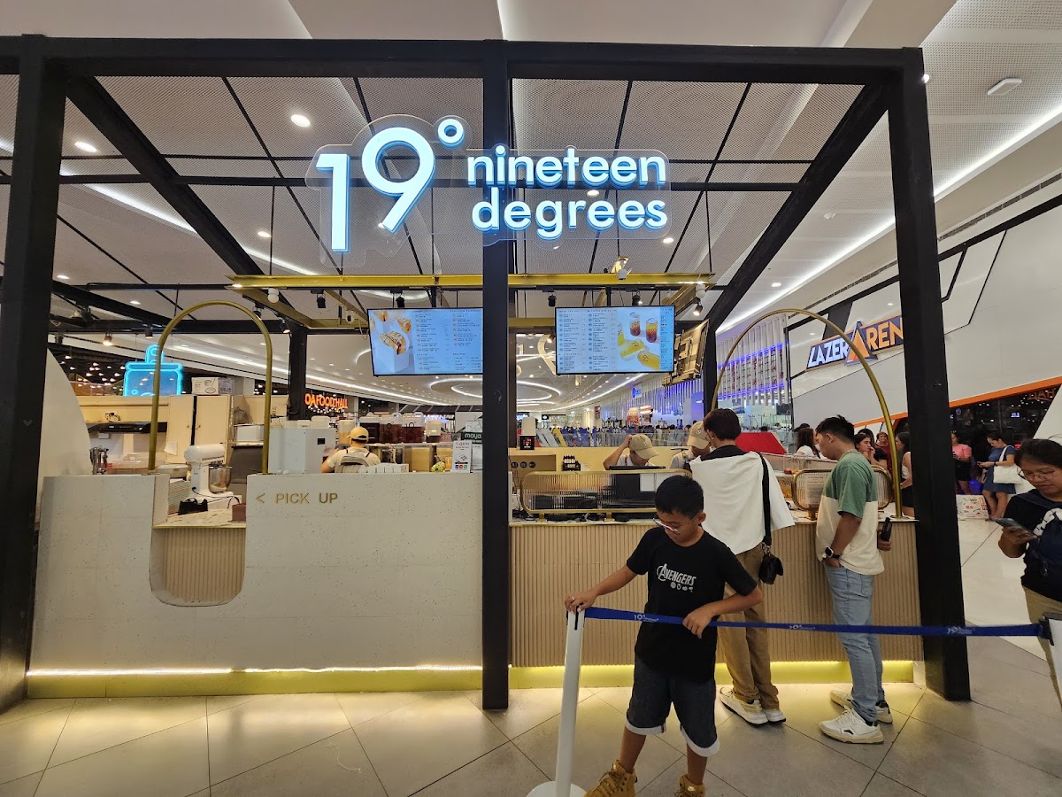 Nineteen Degrees Mall of Asia Food Hall