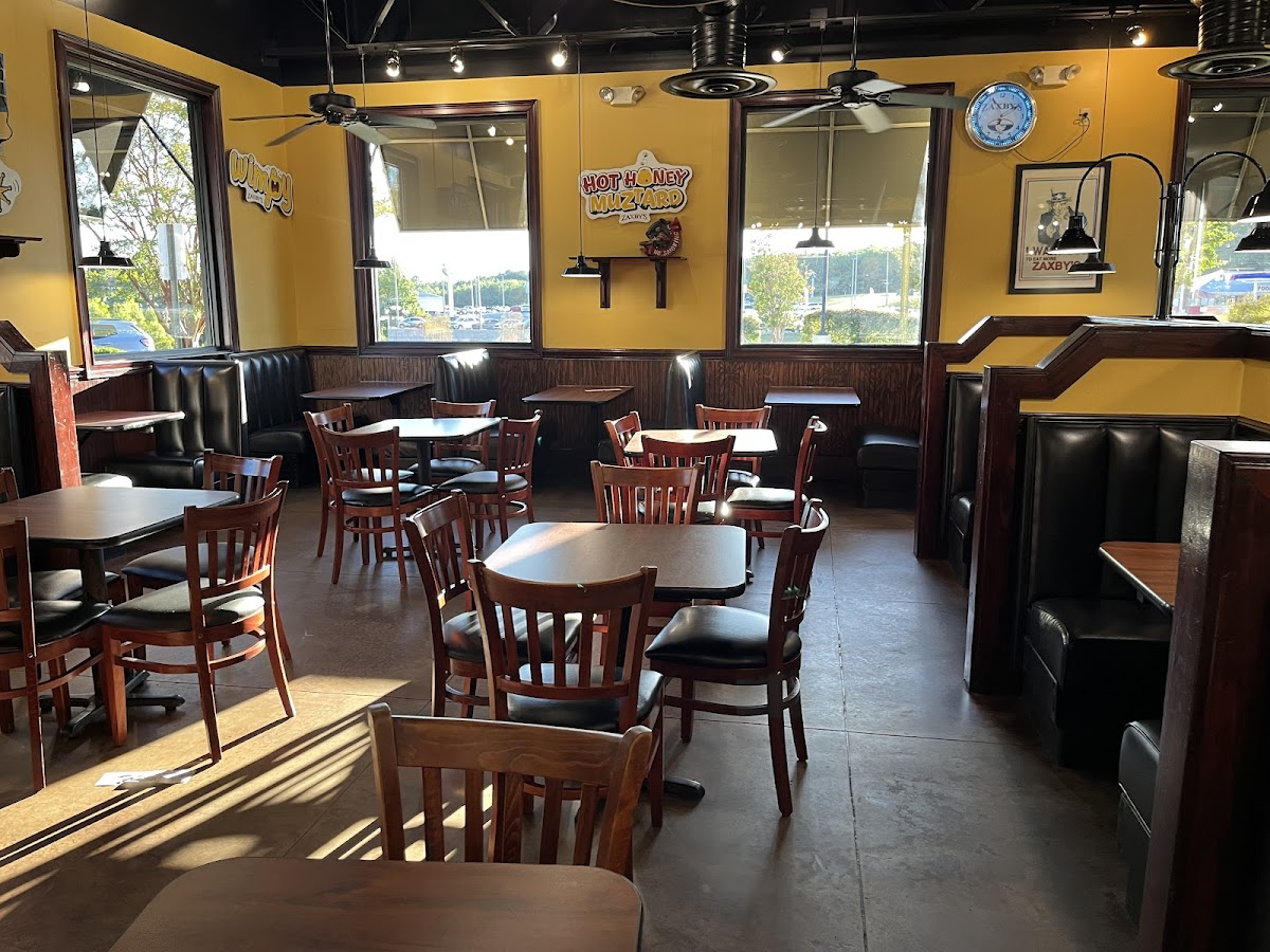 Zaxby's Chicken Fingers & Buffalo Wings