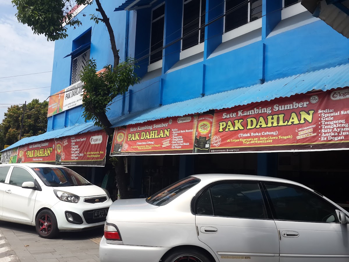 Sate Kambing Sumber Pak Dahlan