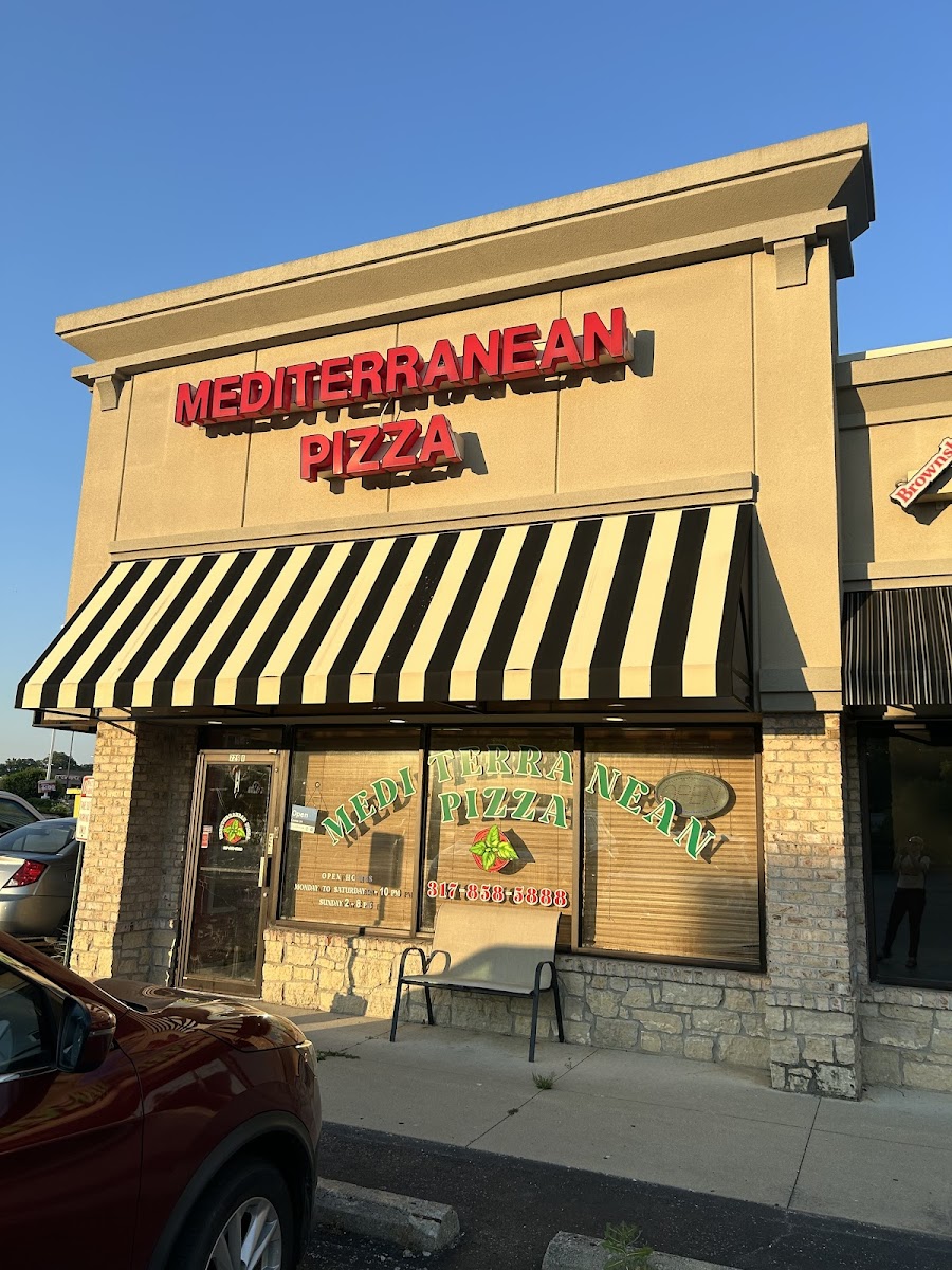 Mediterranean Pizza