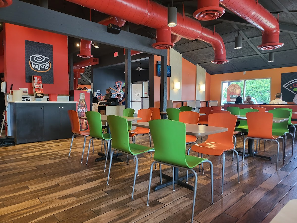 Cicis Pizza