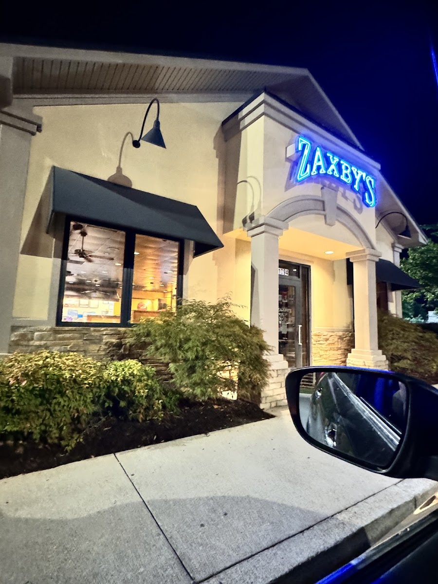 Zaxby's Chicken Fingers & Buffalo Wings