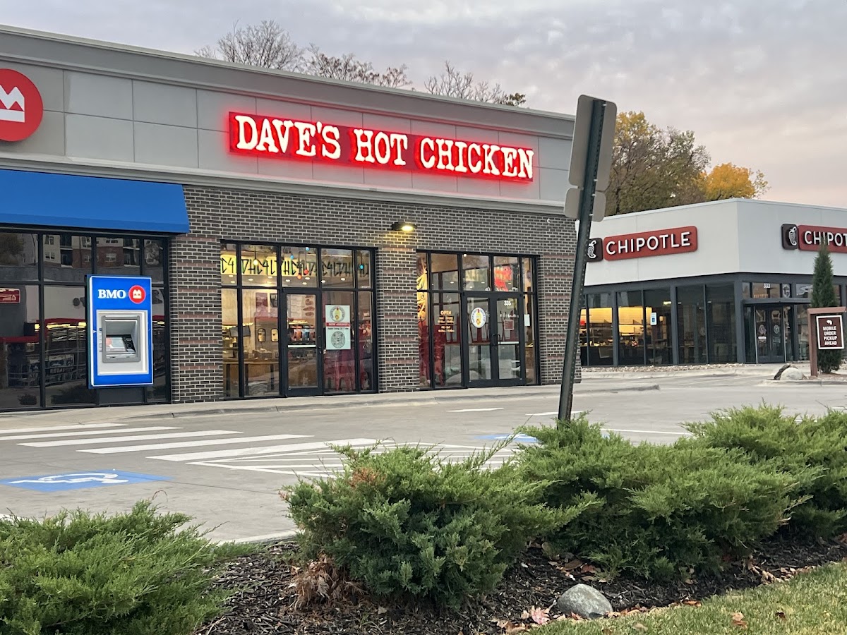 Dave's Hot Chicken