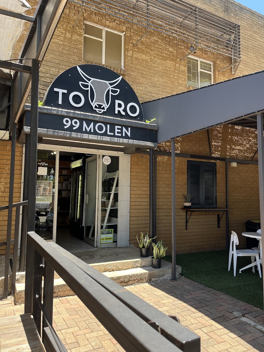 Toro