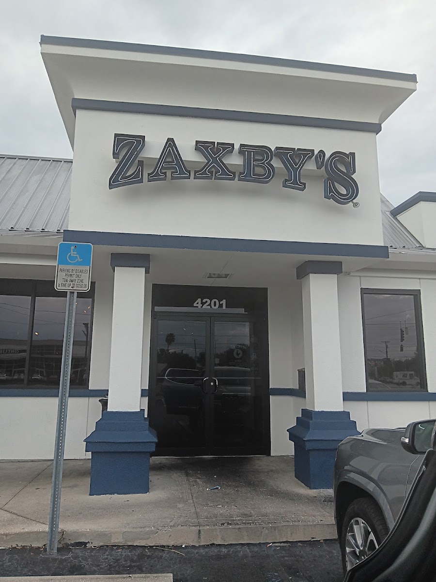 Zaxby's Chicken Fingers & Buffalo Wings