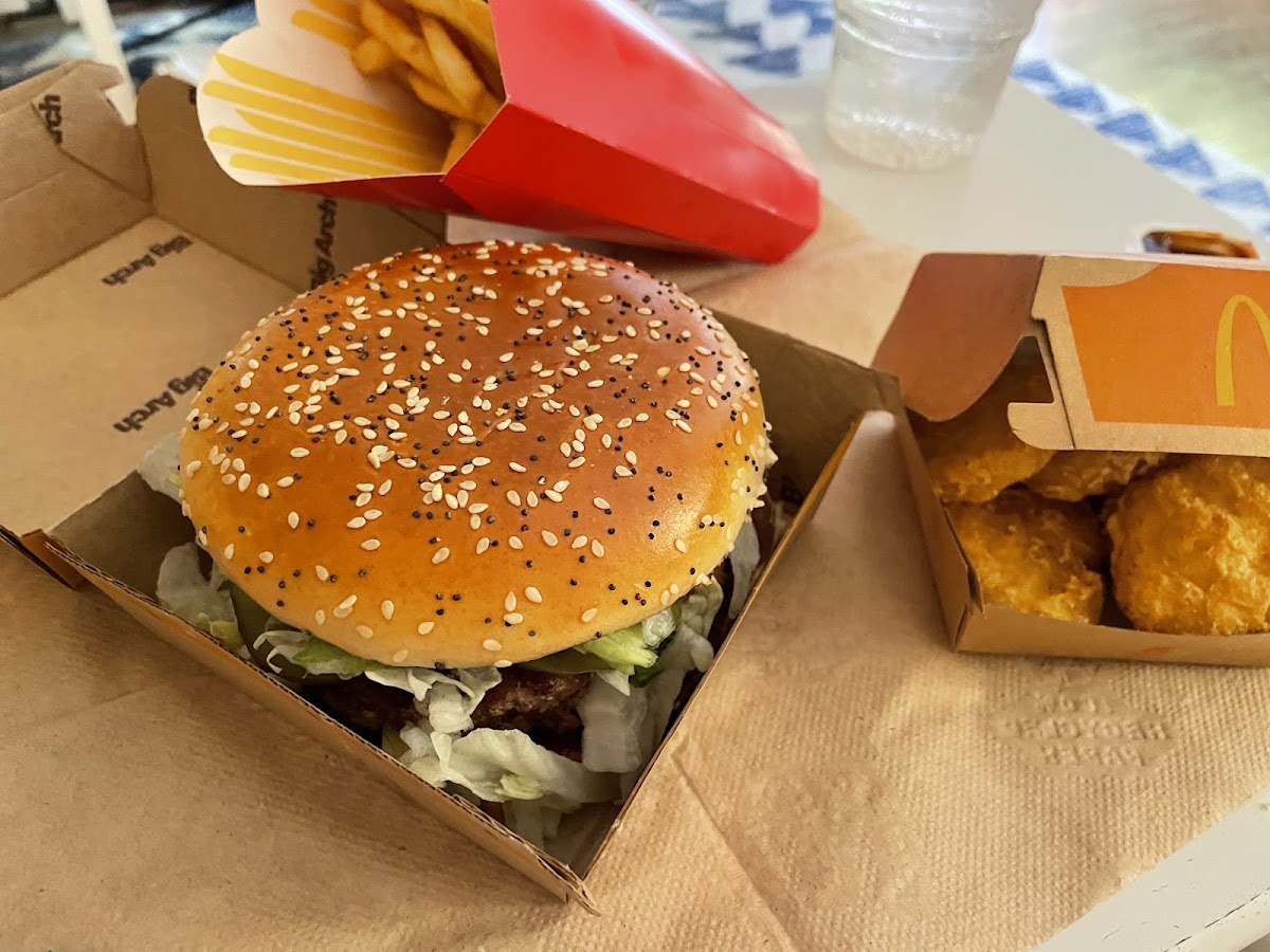 Gallery 3