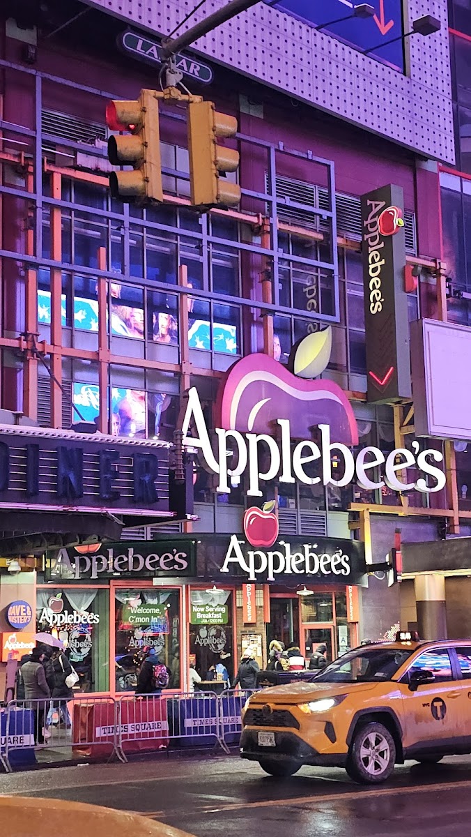 Applebee's Grill + Bar