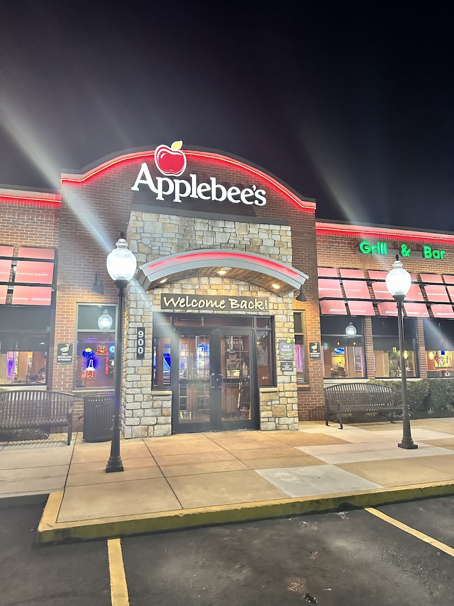 Applebee's Grill + Bar