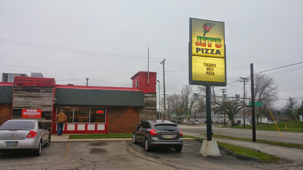 Jet's Pizza