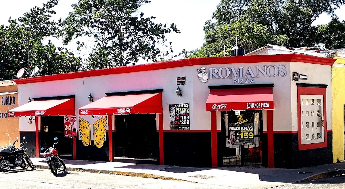 Romanos Pizza