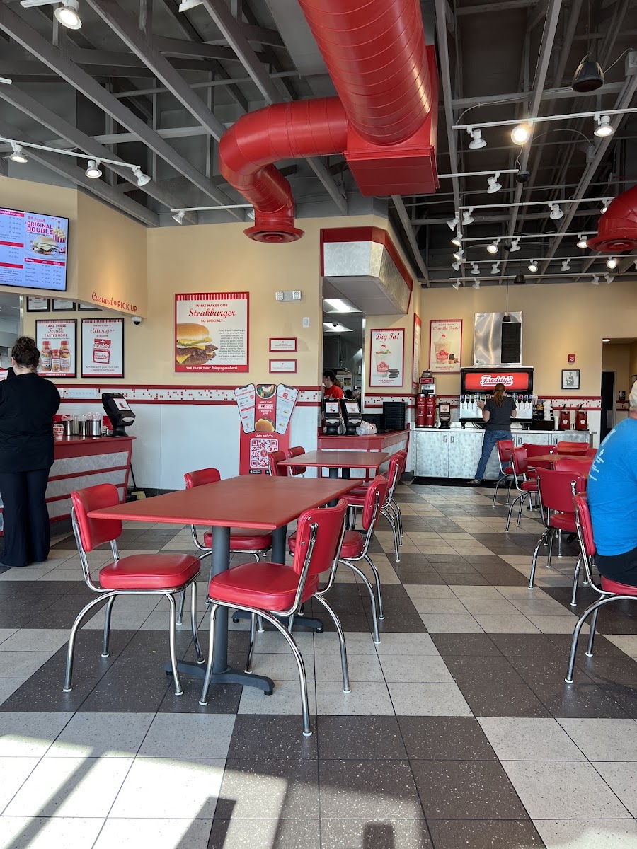 Freddy's Frozen Custard & Steakburgers