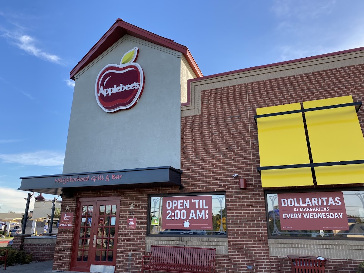 Applebee's Grill + Bar