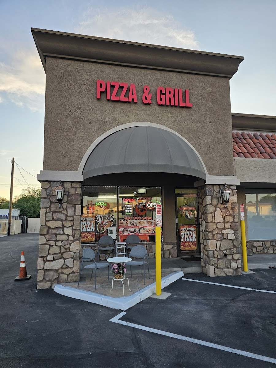 Pizza & Grill