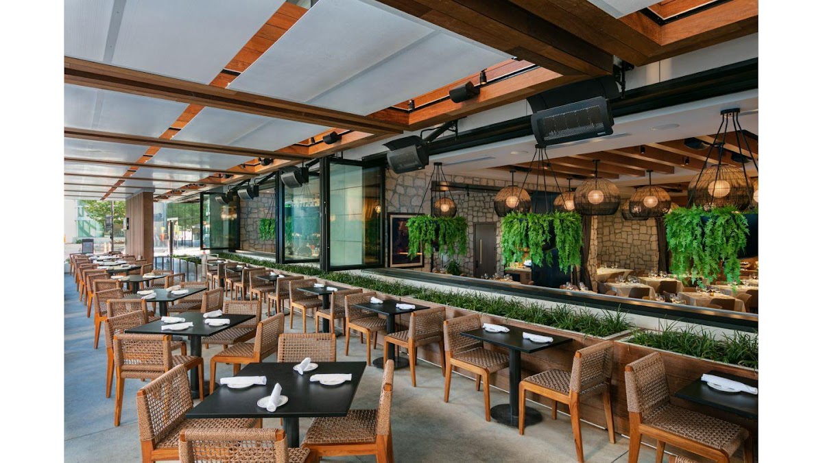 Dean's Italian Steakhouse